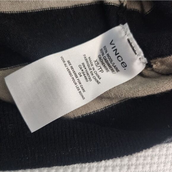 Vince wool cashmere blend sweater crewneck stripe long sleeve coastal minimalist - Picture 7 of 8